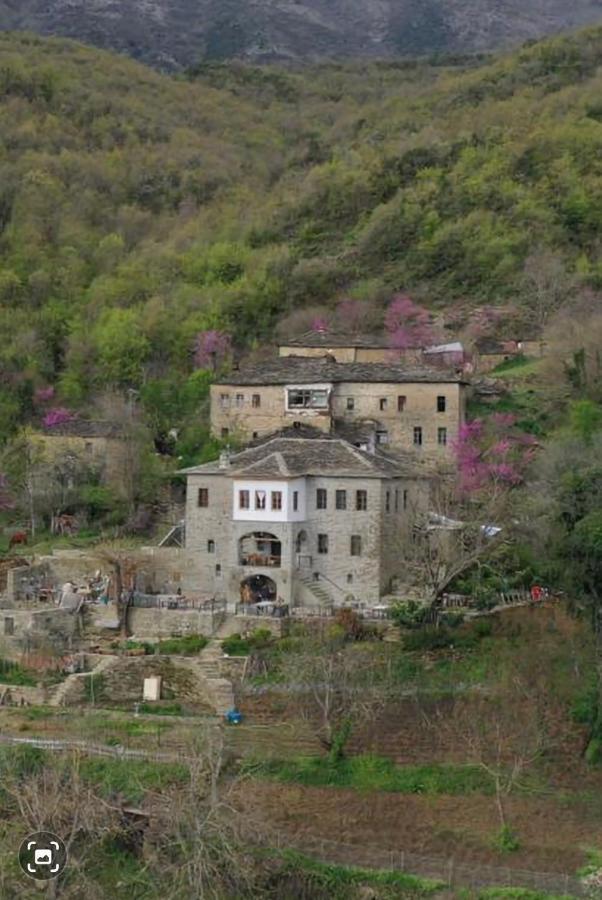 Traditional Guesthouse Permet Exterior photo